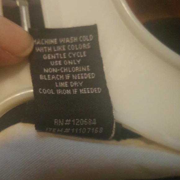 Alice in wonderland embroidered top - Picture 12 of 16